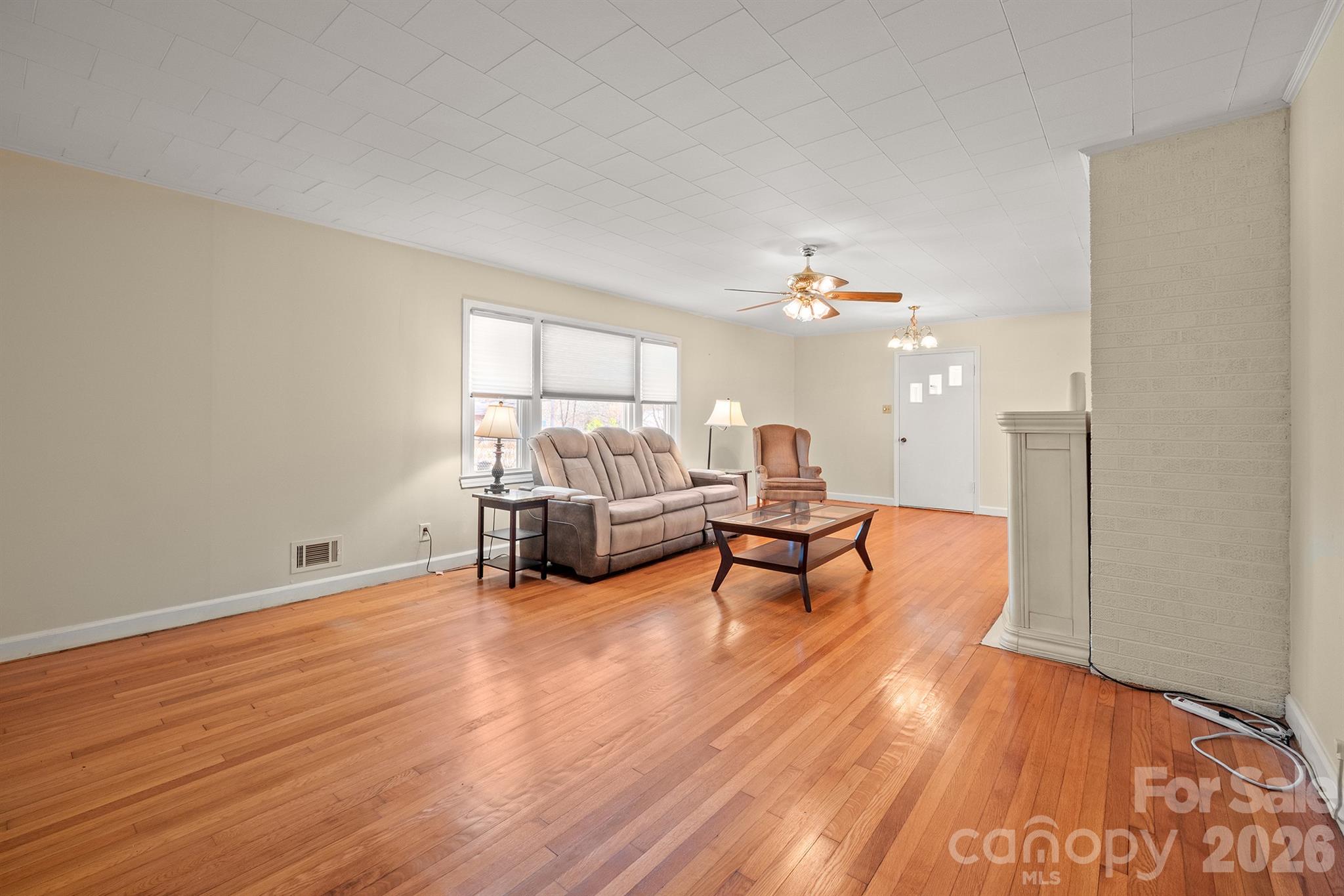 6264 Us 221 Highway S Marion NC 28752