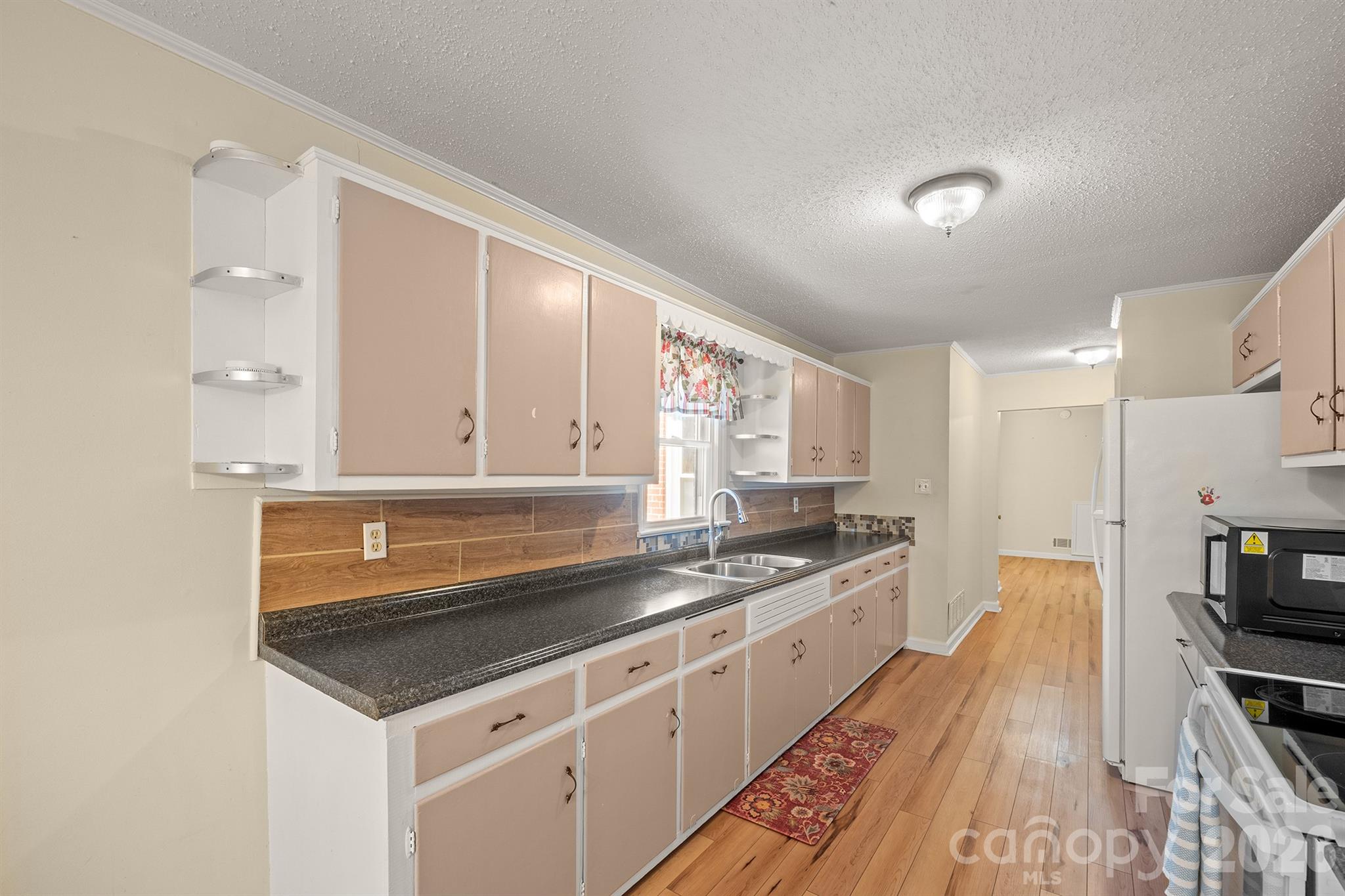 6264 Us 221 Highway S Marion NC 28752