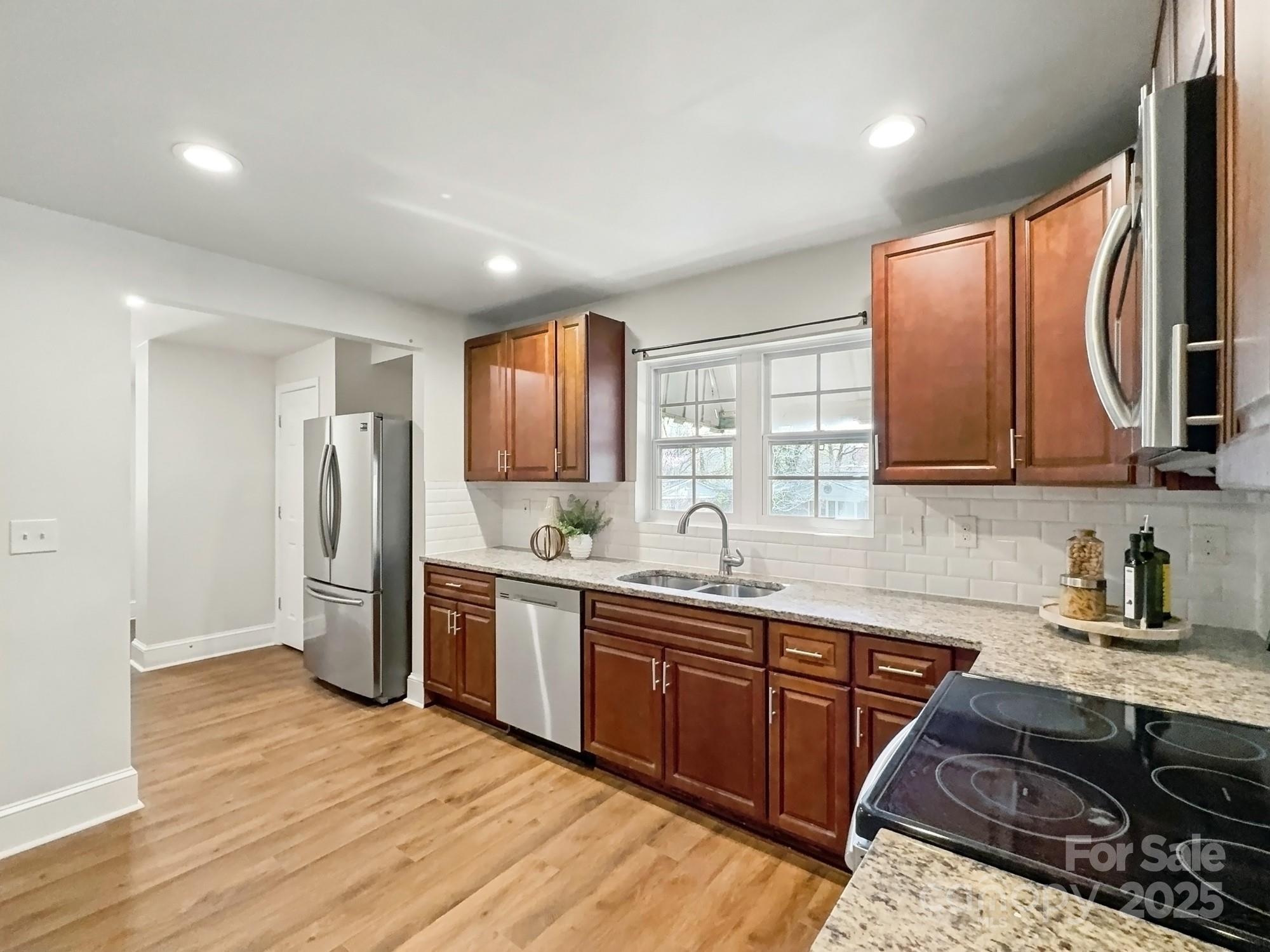 3229 Enfield Road Charlotte NC 28205