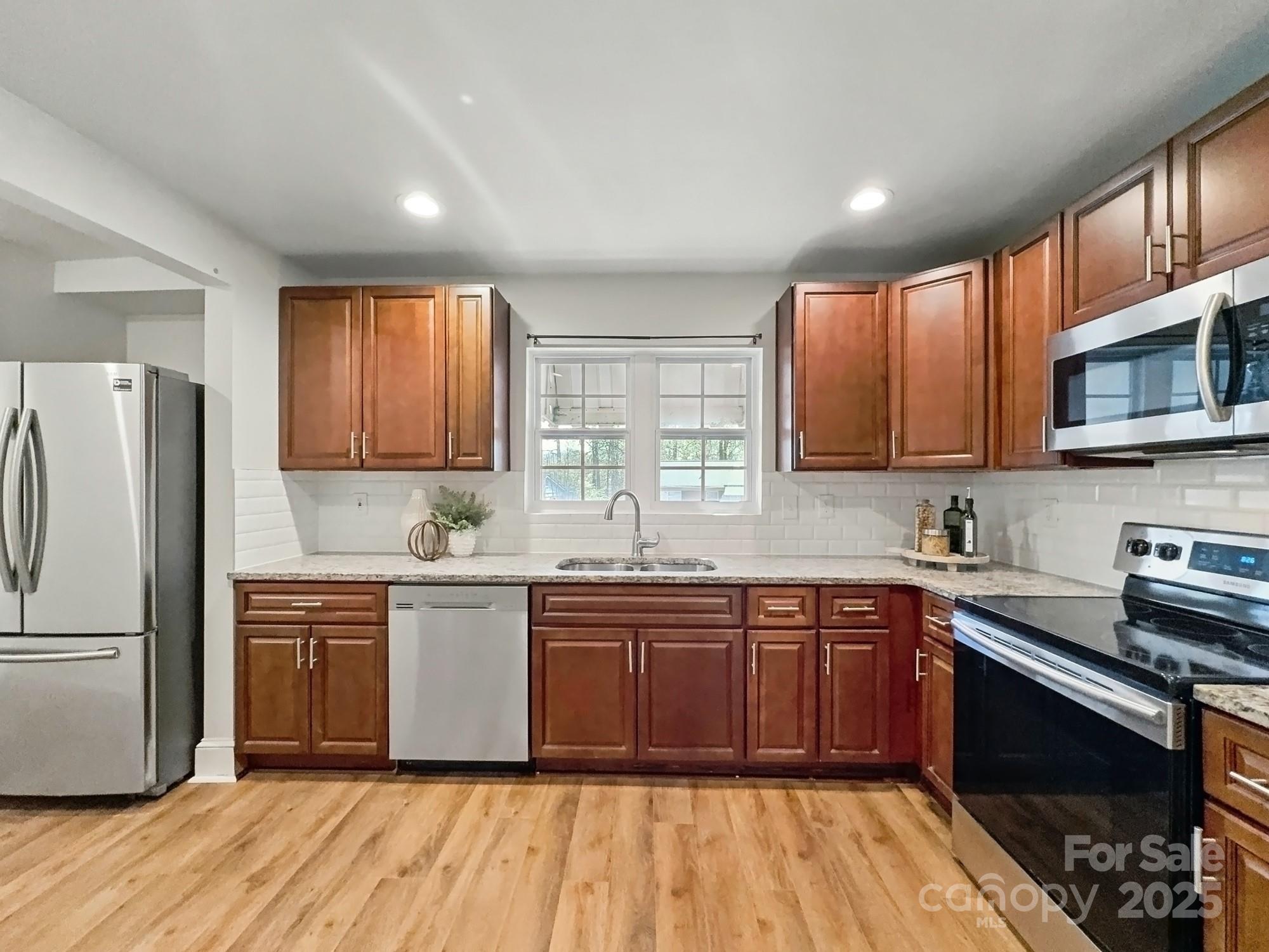 3229 Enfield Road Charlotte NC 28205