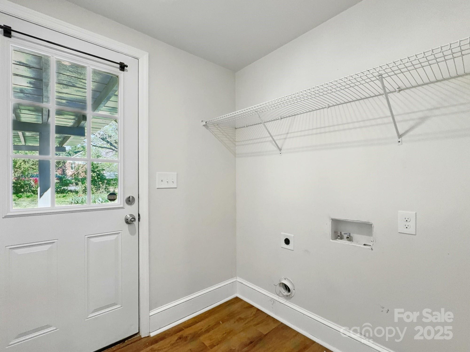 3229 Enfield Road Charlotte NC 28205