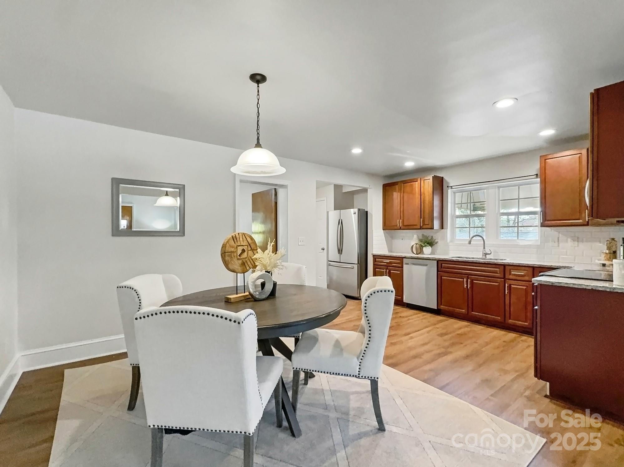 3229 Enfield Road Charlotte NC 28205