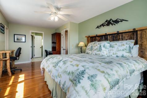 234 Upper Lookout Drive Mars Hill NC 28754