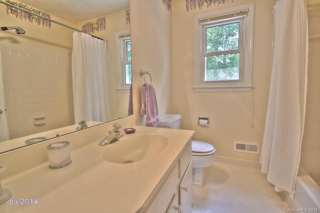 906 Wishing Well Lane Charlotte NC 28270