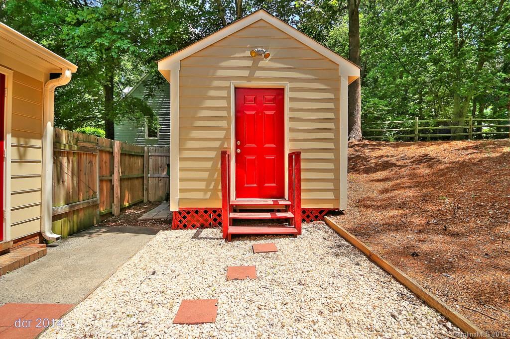 906 Wishing Well Lane Charlotte NC 28270