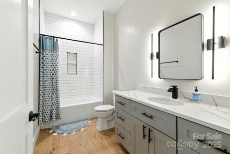 939 Rocky Mountain Road Lake Toxaway NC 28747