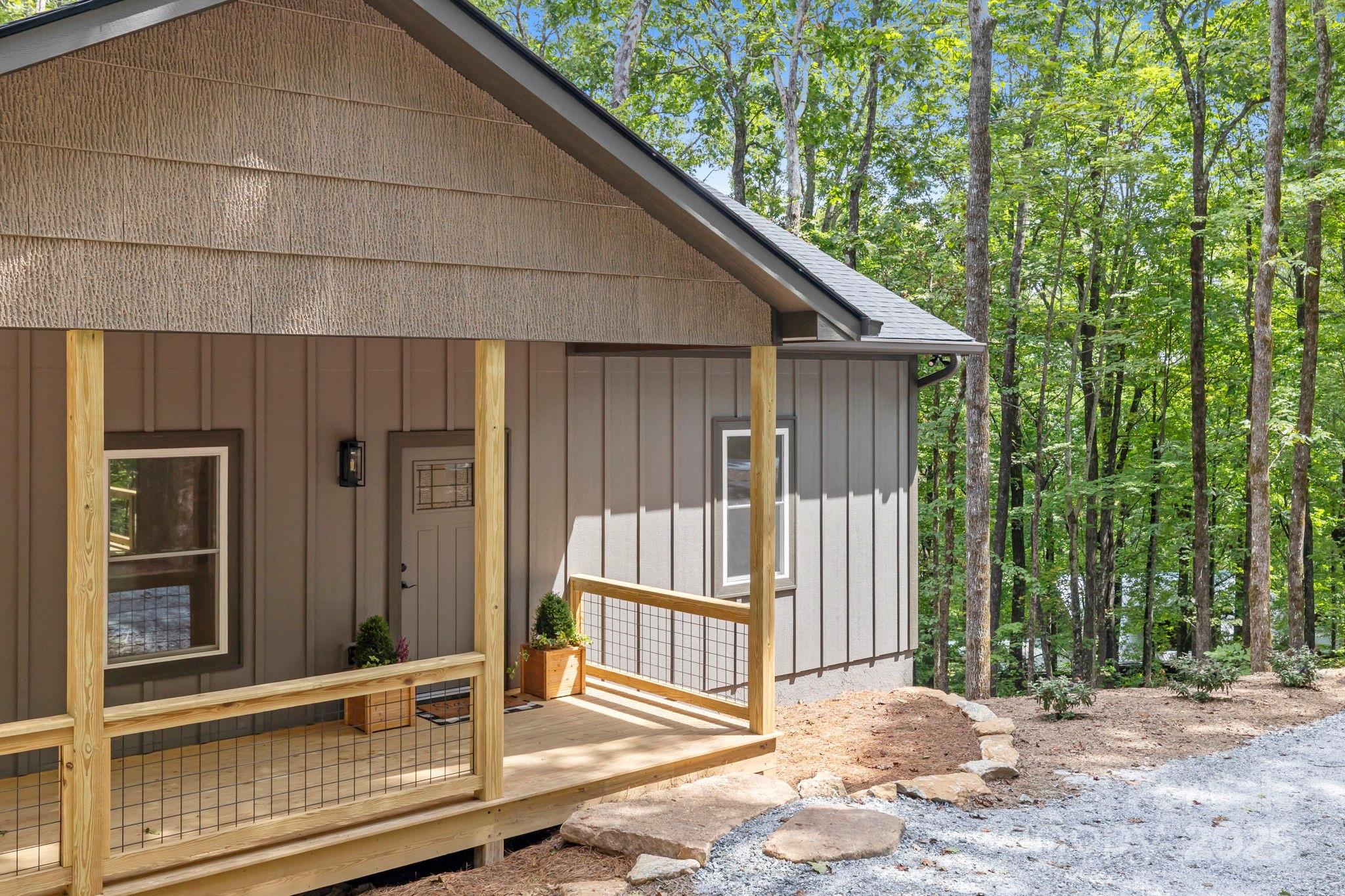 939 Rocky Mountain Road Lake Toxaway NC 28747