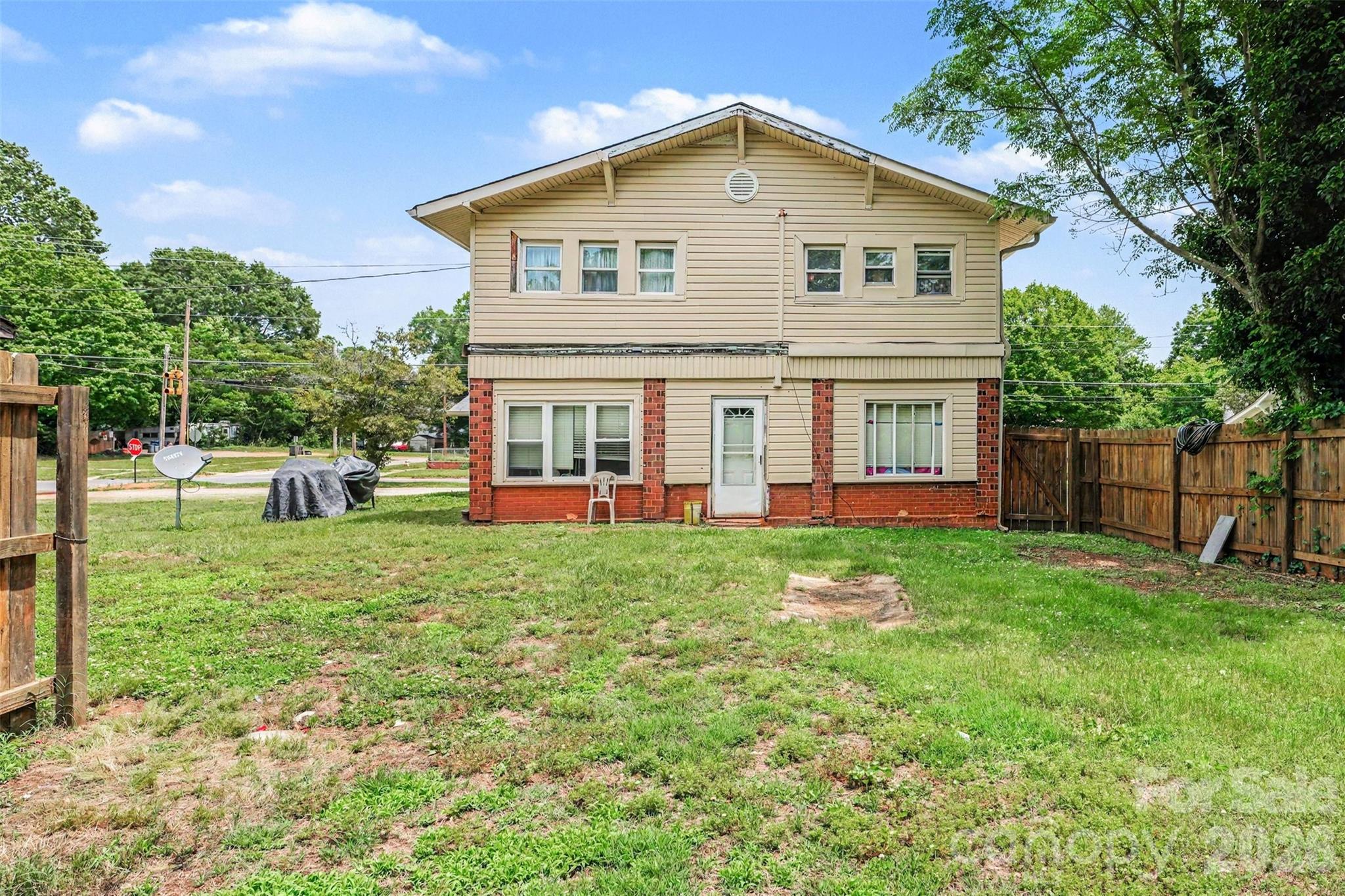 1302 Wilson W Lee Boulevard Statesville NC 28677