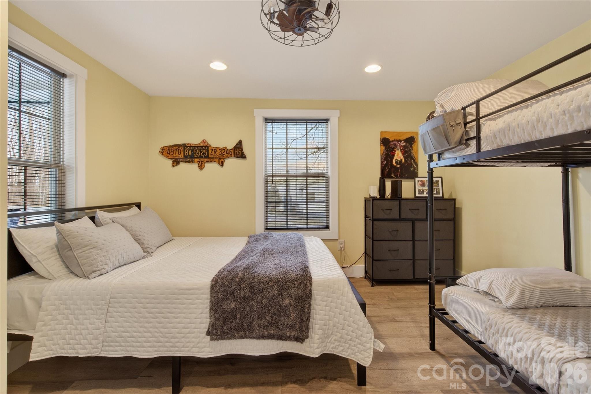 250 Seagle Street Marion NC 28752