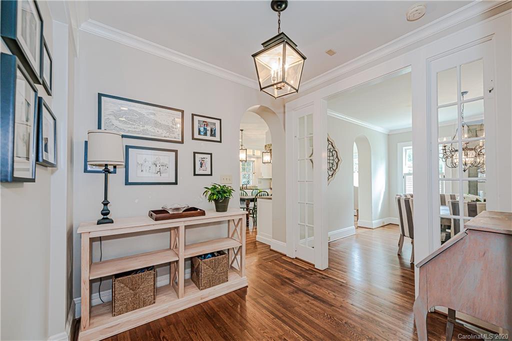 128 S Laurel Avenue Charlotte NC 28207