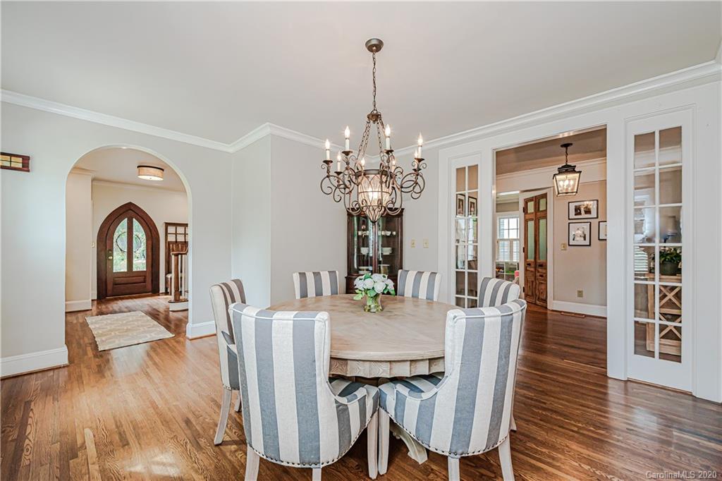 128 S Laurel Avenue Charlotte NC 28207