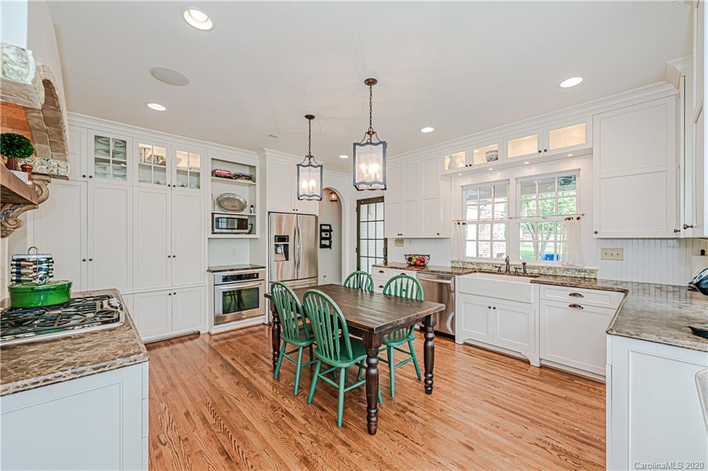 128 S Laurel Avenue Charlotte NC 28207
