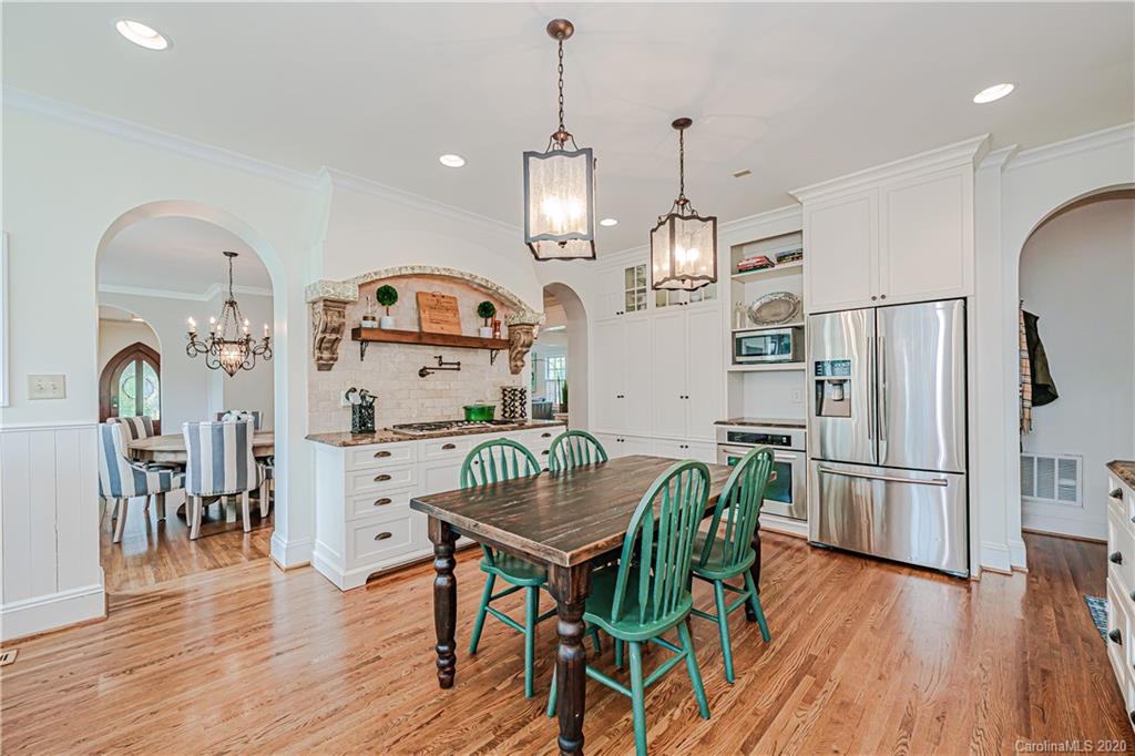 128 S Laurel Avenue Charlotte NC 28207