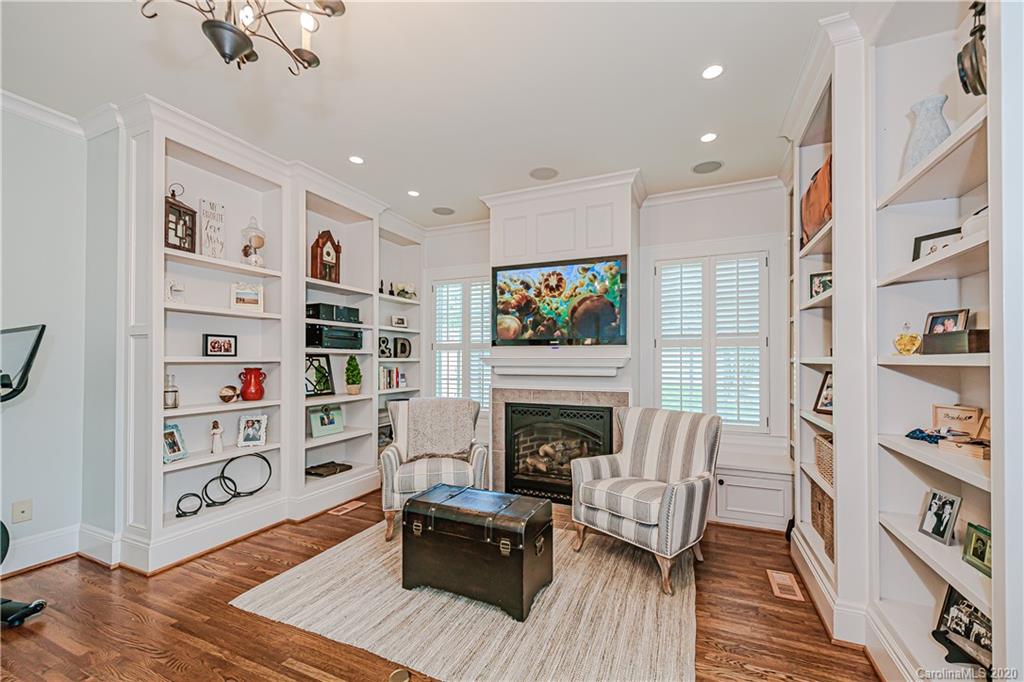 128 S Laurel Avenue Charlotte NC 28207