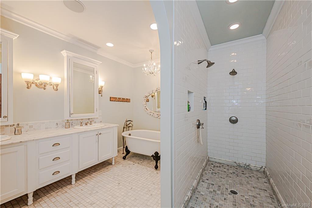 128 S Laurel Avenue Charlotte NC 28207
