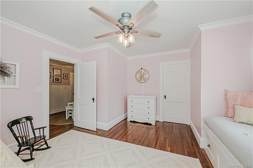 128 S Laurel Avenue Charlotte NC 28207