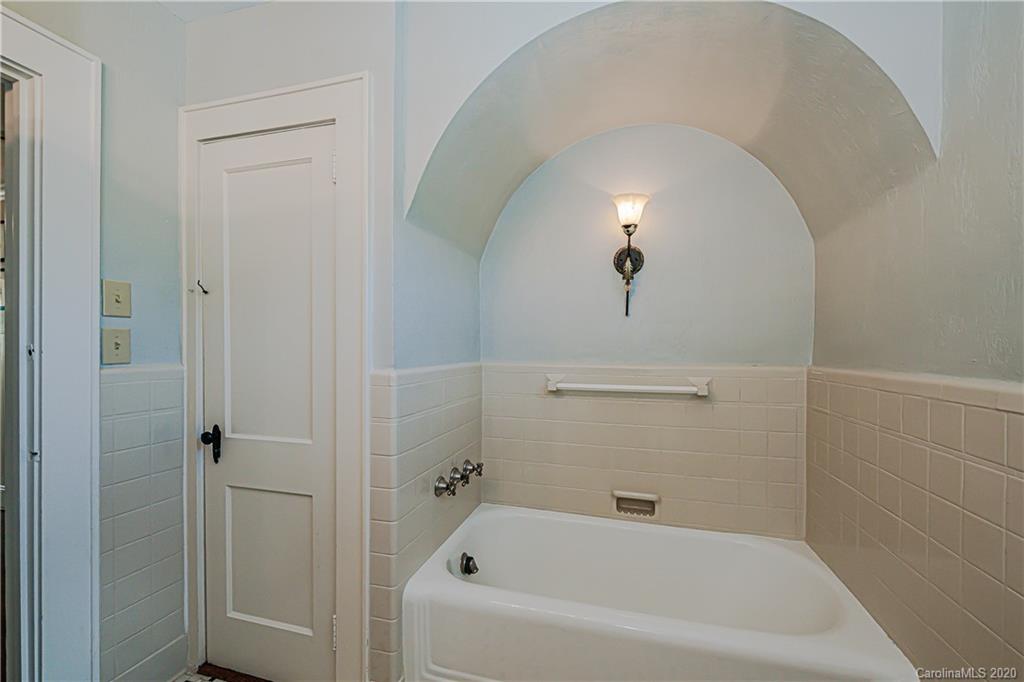 128 S Laurel Avenue Charlotte NC 28207