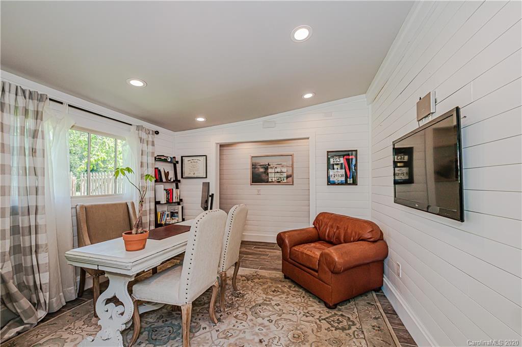 128 S Laurel Avenue Charlotte NC 28207