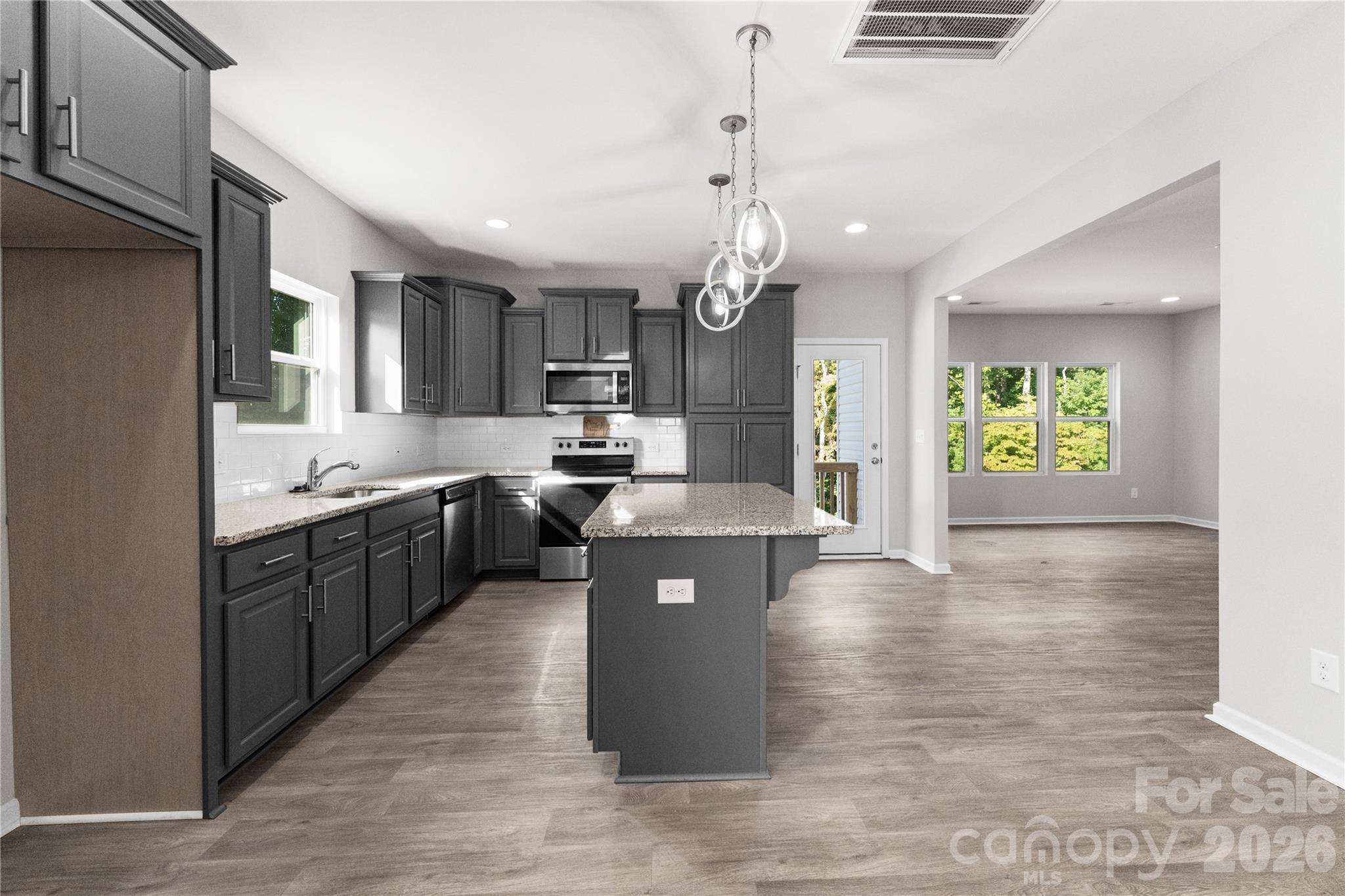 1211 Laurel Woods Drive Gastonia NC 28052