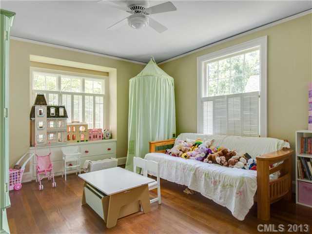 234 Tranquil Avenue Charlotte NC 28209