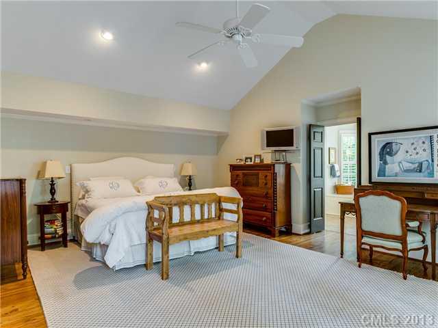 234 Tranquil Avenue Charlotte NC 28209