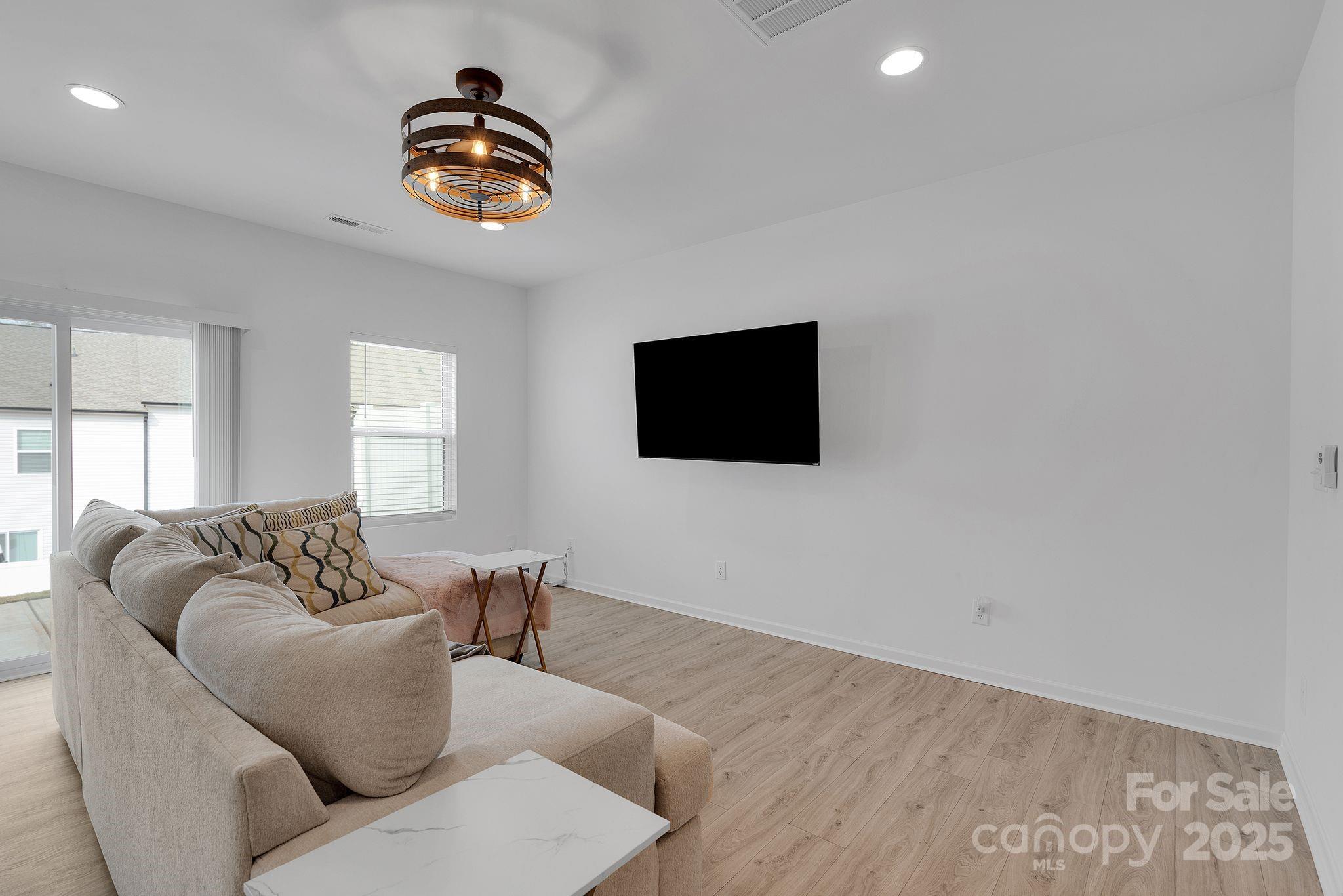 11012 Pagebrook Lane Charlotte NC 28214