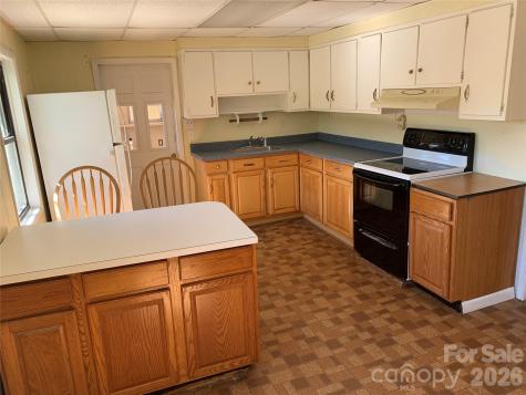 465 Bee Tree Road Swannanoa NC 28778