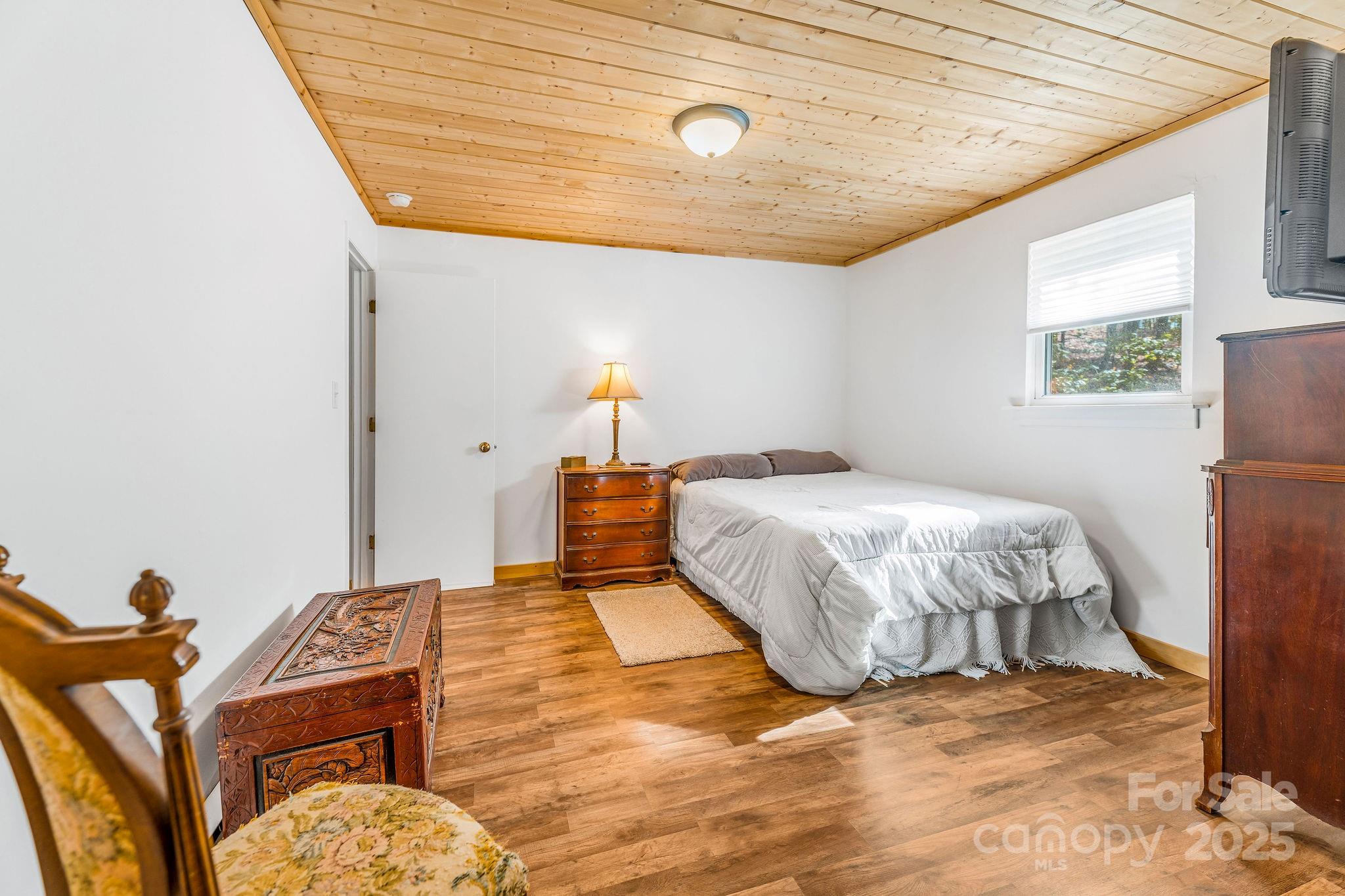 226 Fish Pond Lane Burnsville NC 28714