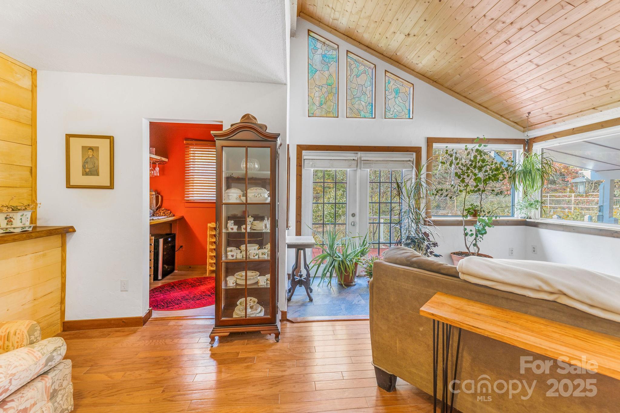 226 Fish Pond Lane Burnsville NC 28714