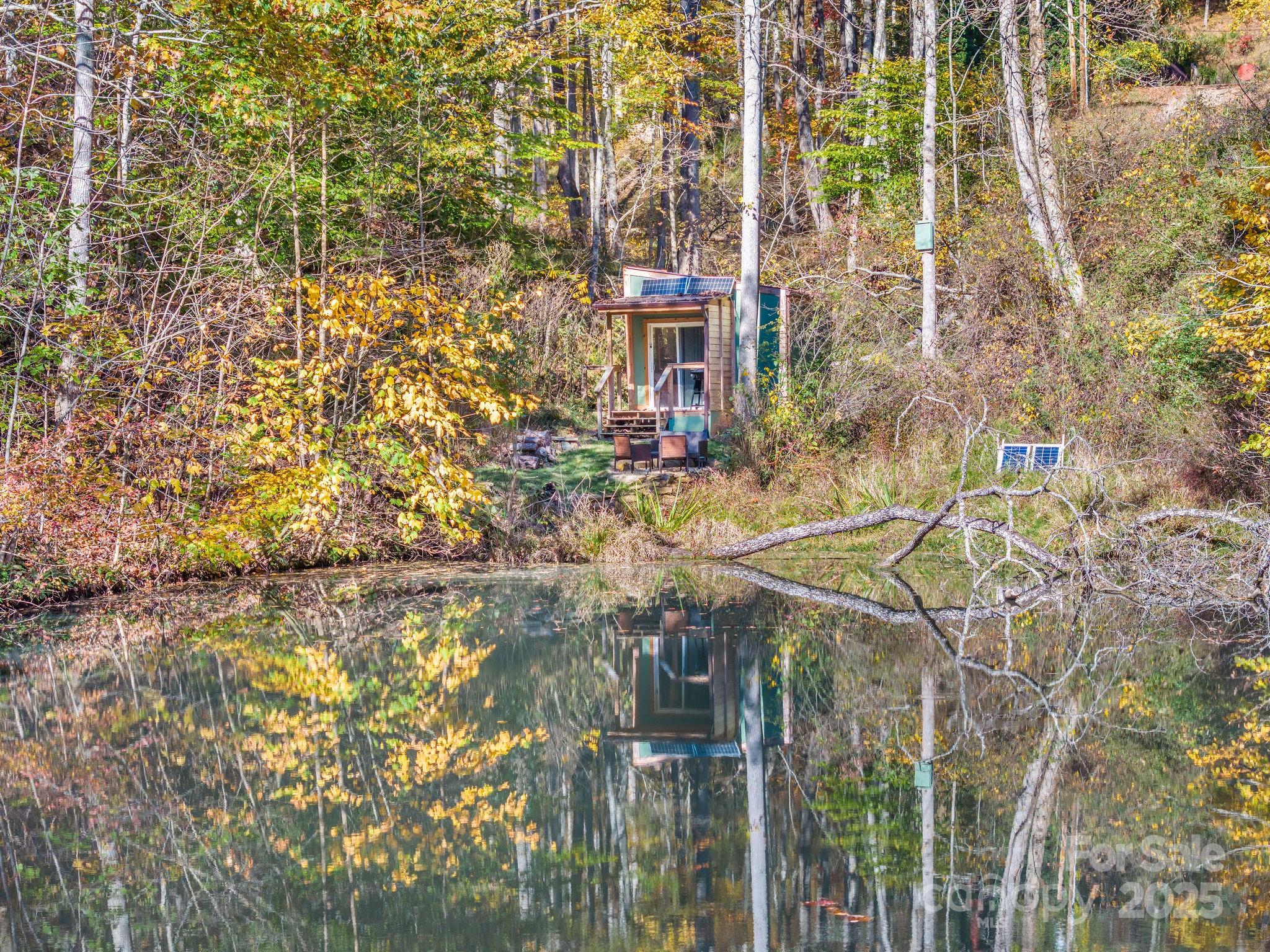 226 Fish Pond Lane Burnsville NC 28714