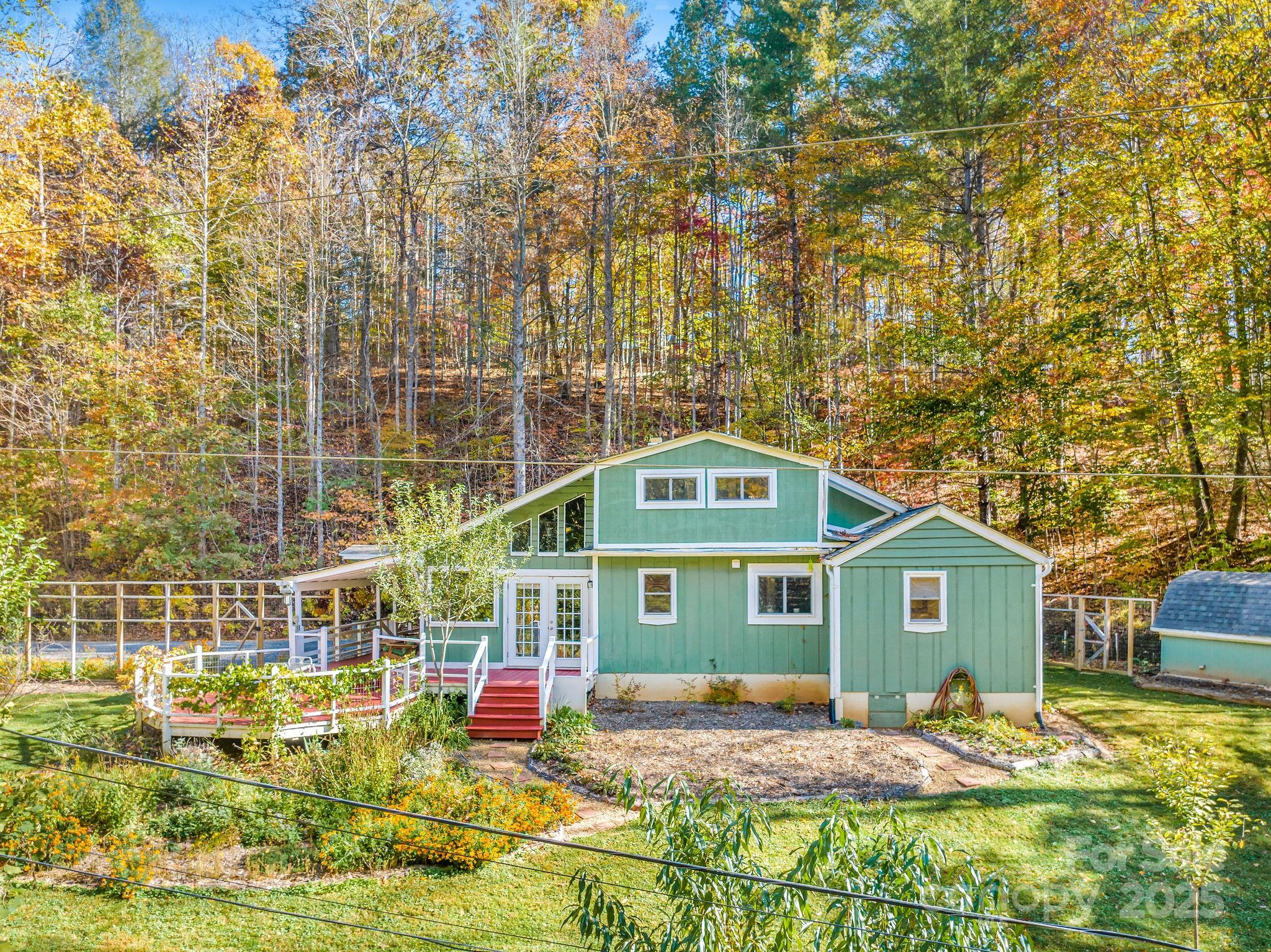 226 Fish Pond Lane Burnsville NC 28714