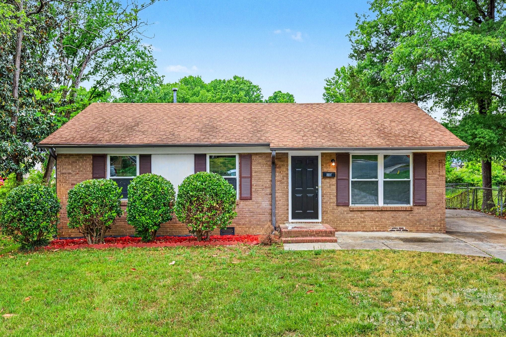 603 Dobson Drive Charlotte NC 28213