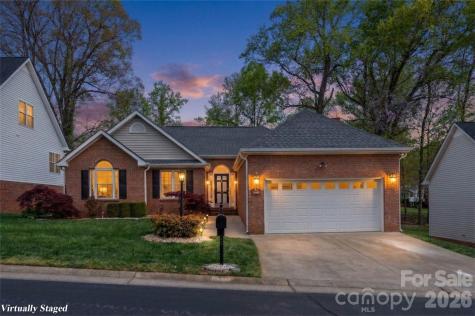 5125 Old Plantation Circle Winston Salem NC 27104
