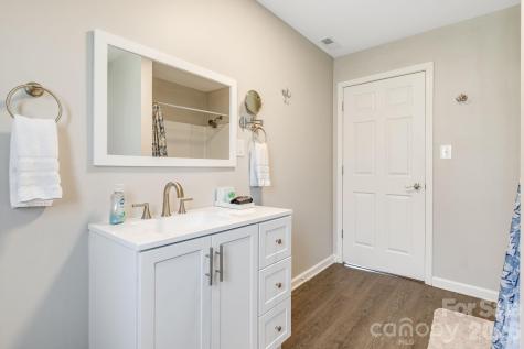 114 Johns Creek Road Canton NC 28716