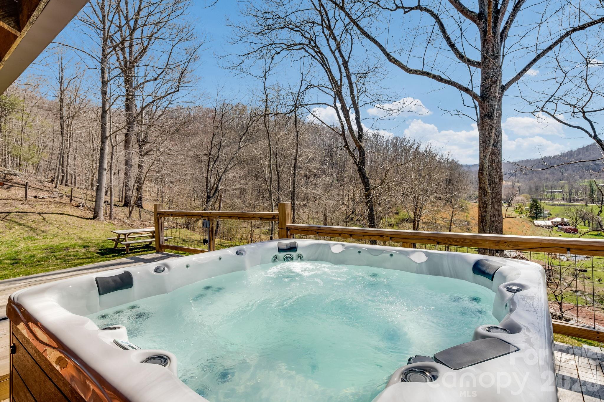 114 Johns Creek Road Canton NC 28716