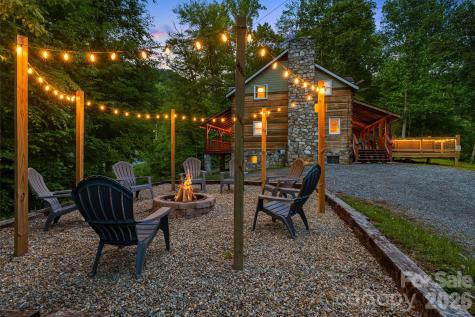 114 Johns Creek Road Canton NC 28716