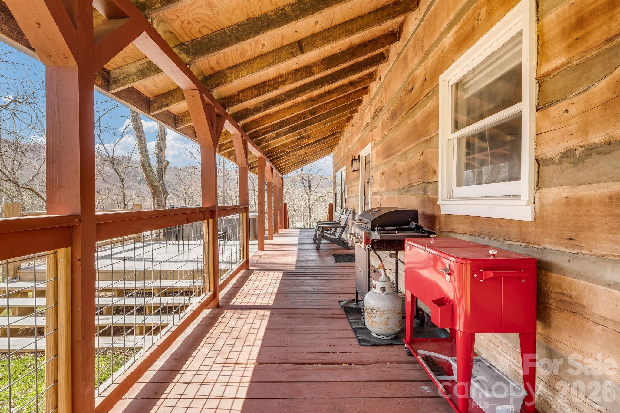 114 Johns Creek Road Canton NC 28716