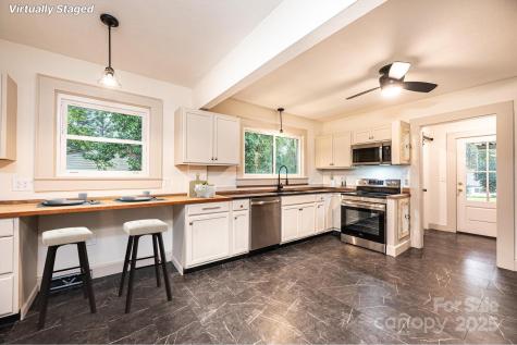 526 Kentwood Street SW Lenoir NC 28645