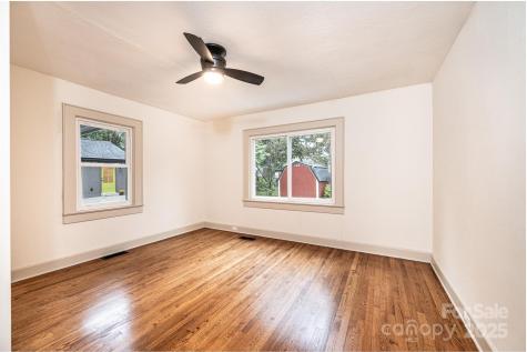 526 Kentwood Street SW Lenoir NC 28645