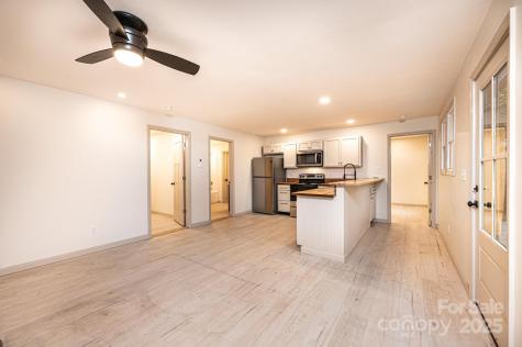 526 Kentwood Street SW Lenoir NC 28645