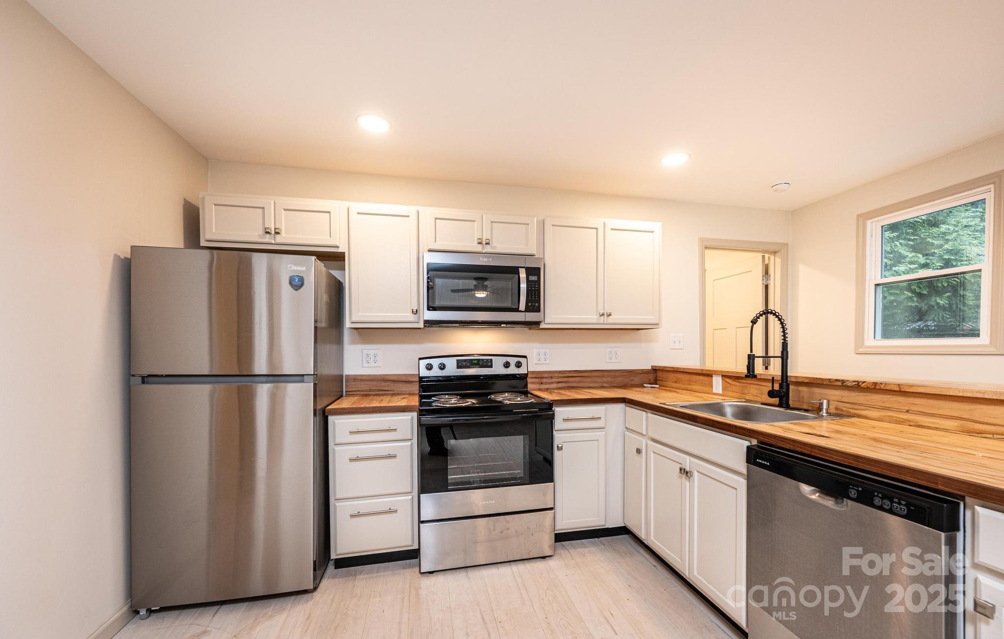 526 Kentwood Street SW Lenoir NC 28645