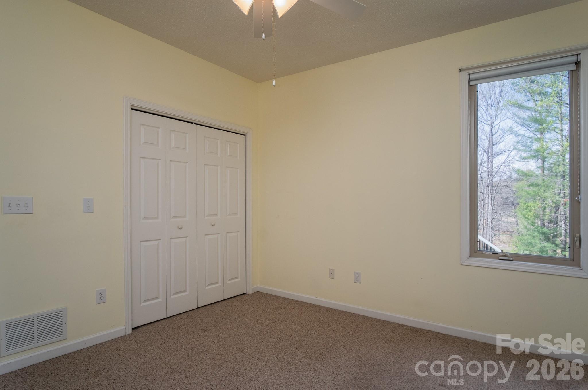 113 Fairway Knoll Drive Hendersonville NC 28739