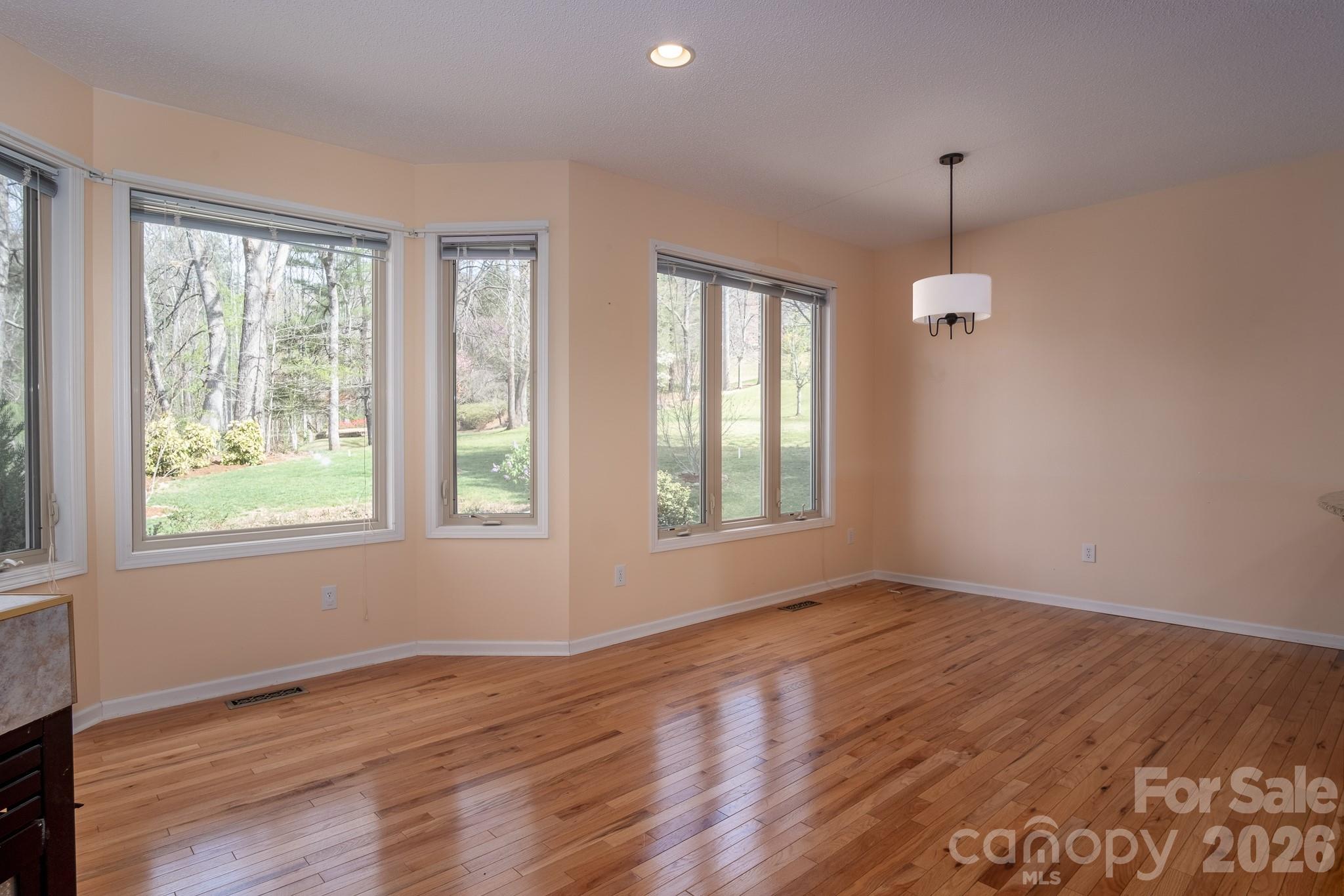 113 Fairway Knoll Drive Hendersonville NC 28739