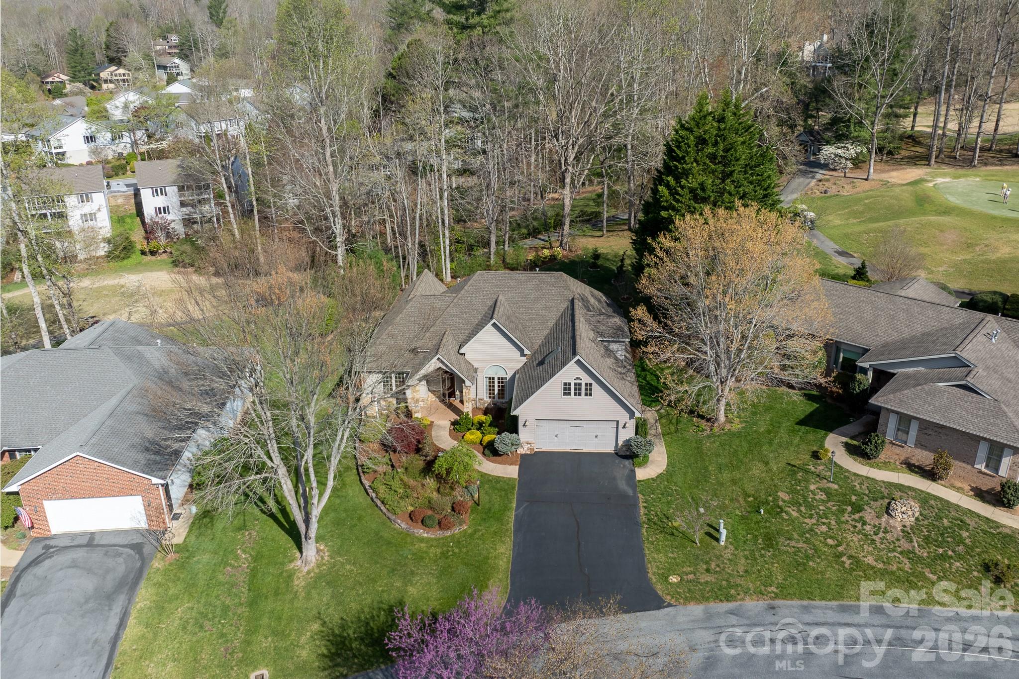 113 Fairway Knoll Drive Hendersonville NC 28739