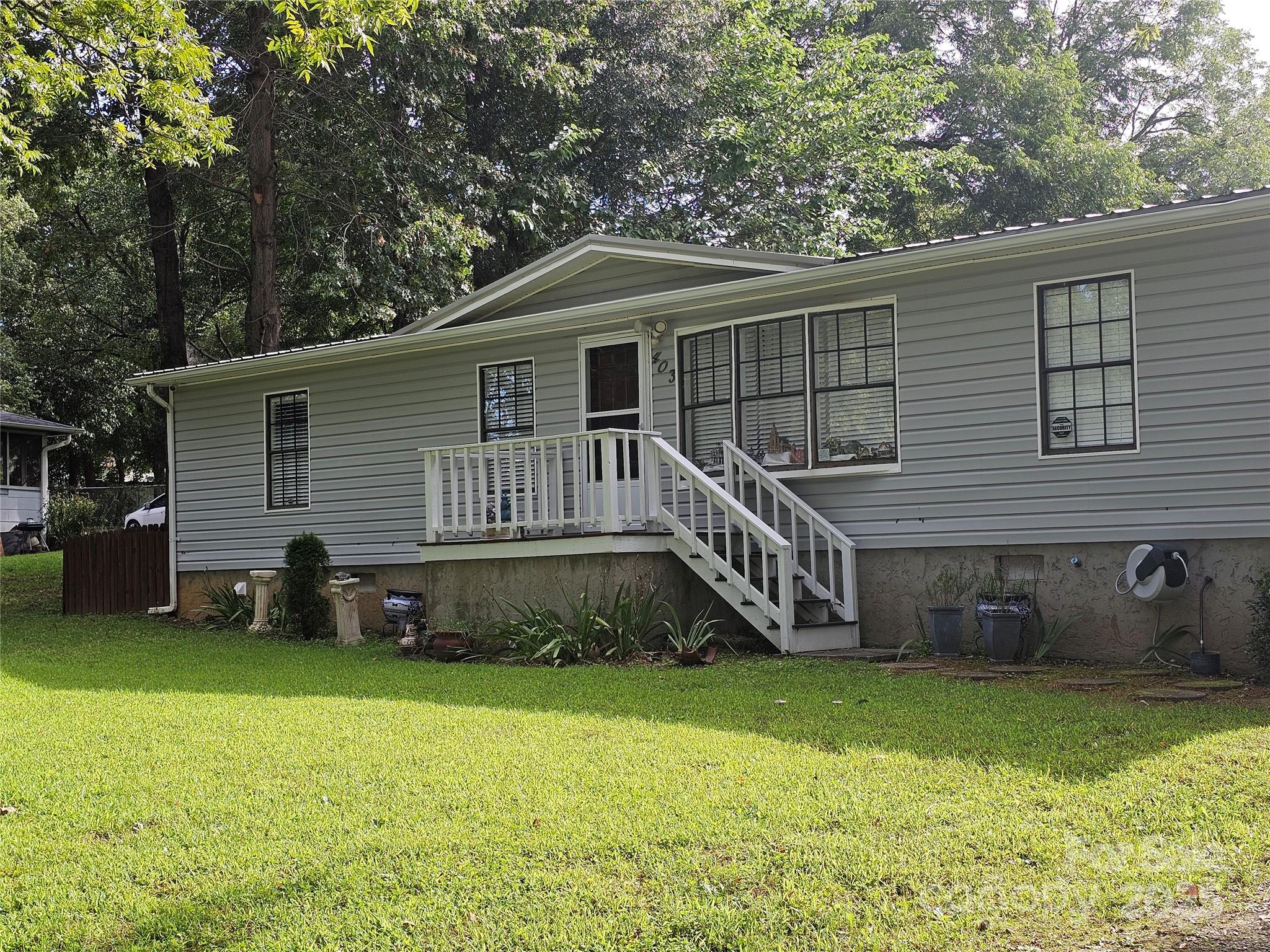 403 27th Street Place SW Hickory NC 28602