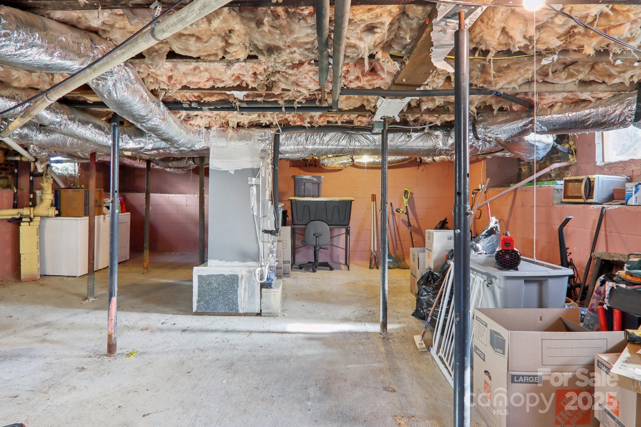 136 Half Circle Lane Hendersonville NC 28791