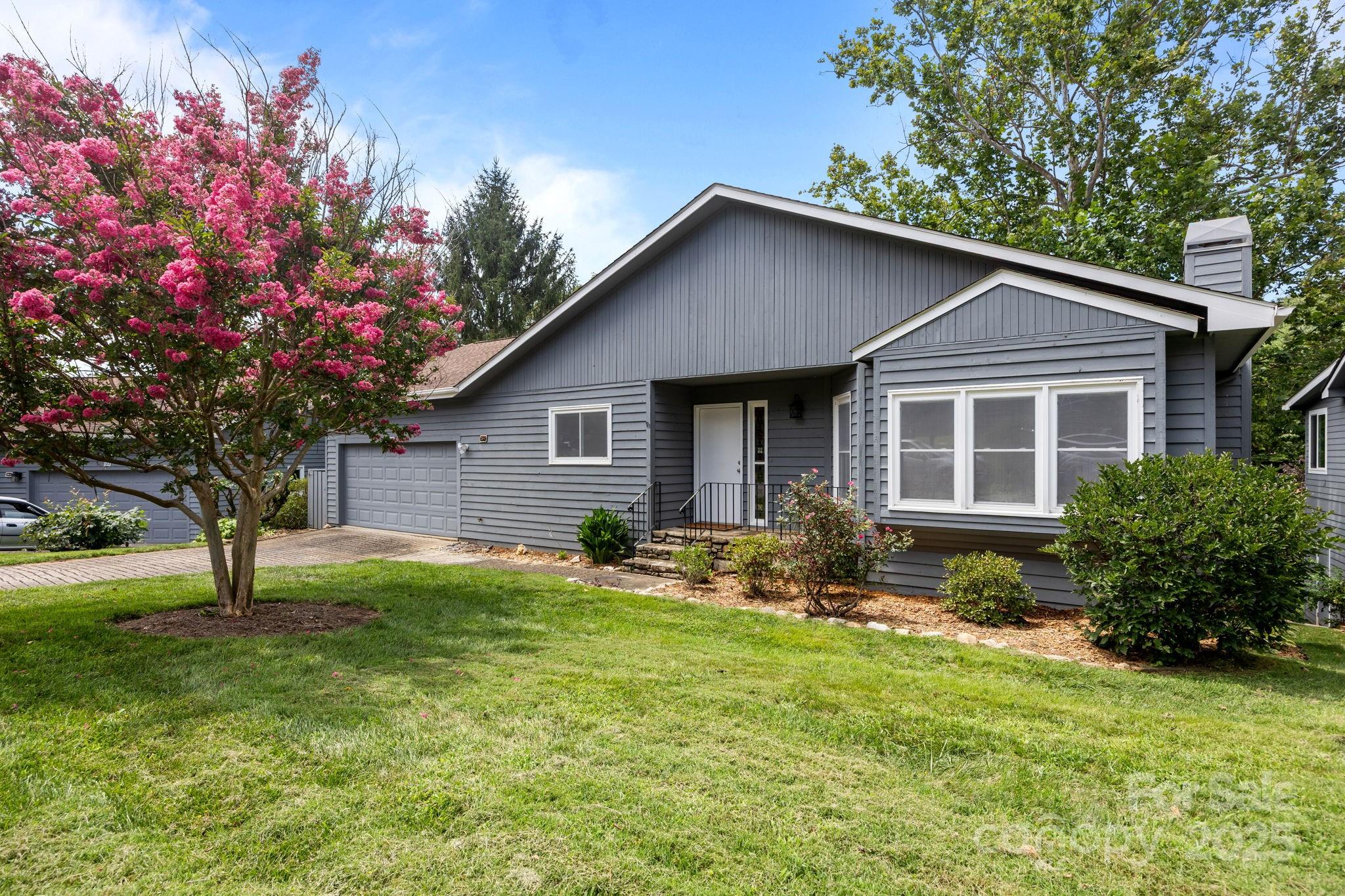 34 Larkspur Court Asheville NC 28805