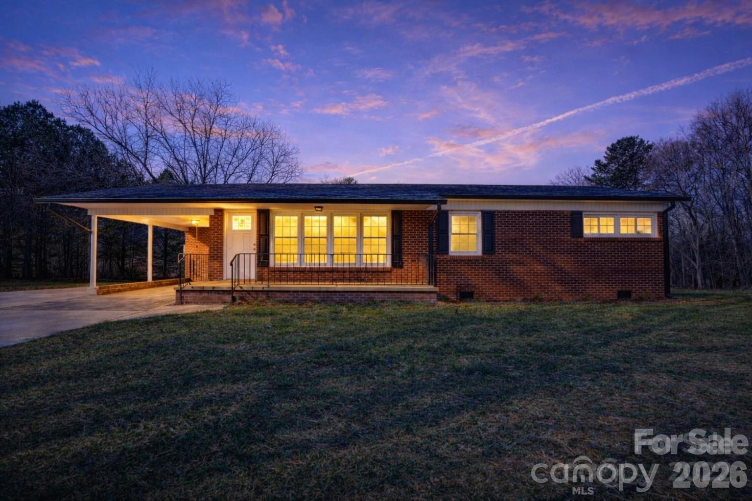 2822 Bettis Road Grover NC 28073