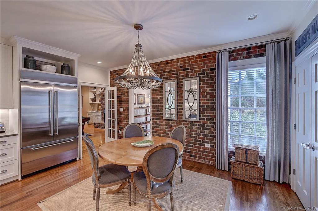 3751 Sedgewood Circle Charlotte NC 28211