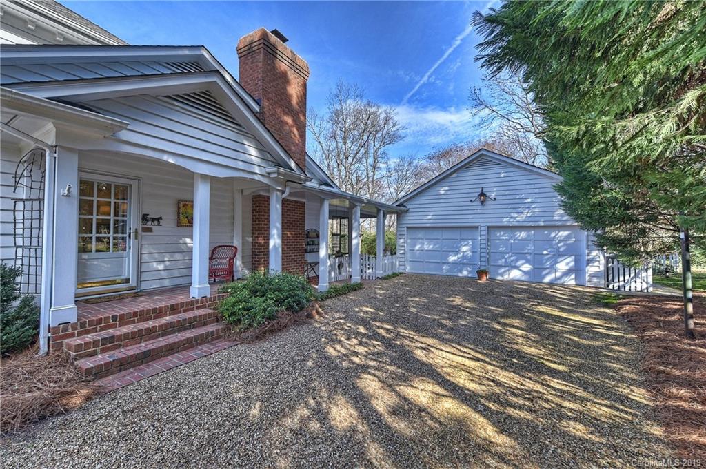 3751 Sedgewood Circle Charlotte NC 28211